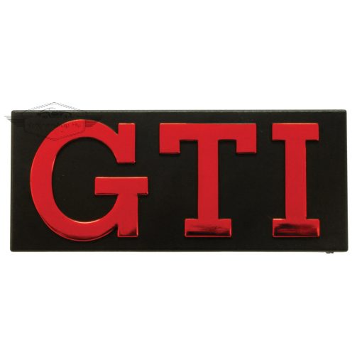 Első hűtőrácsra metál piros GTI embléma, Golf Mk1 (1975-1983), Caddy Mk1 (1983-1992)
